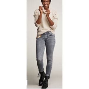 Cabi High Rise Distressed Grey Skinny Jean Size 6